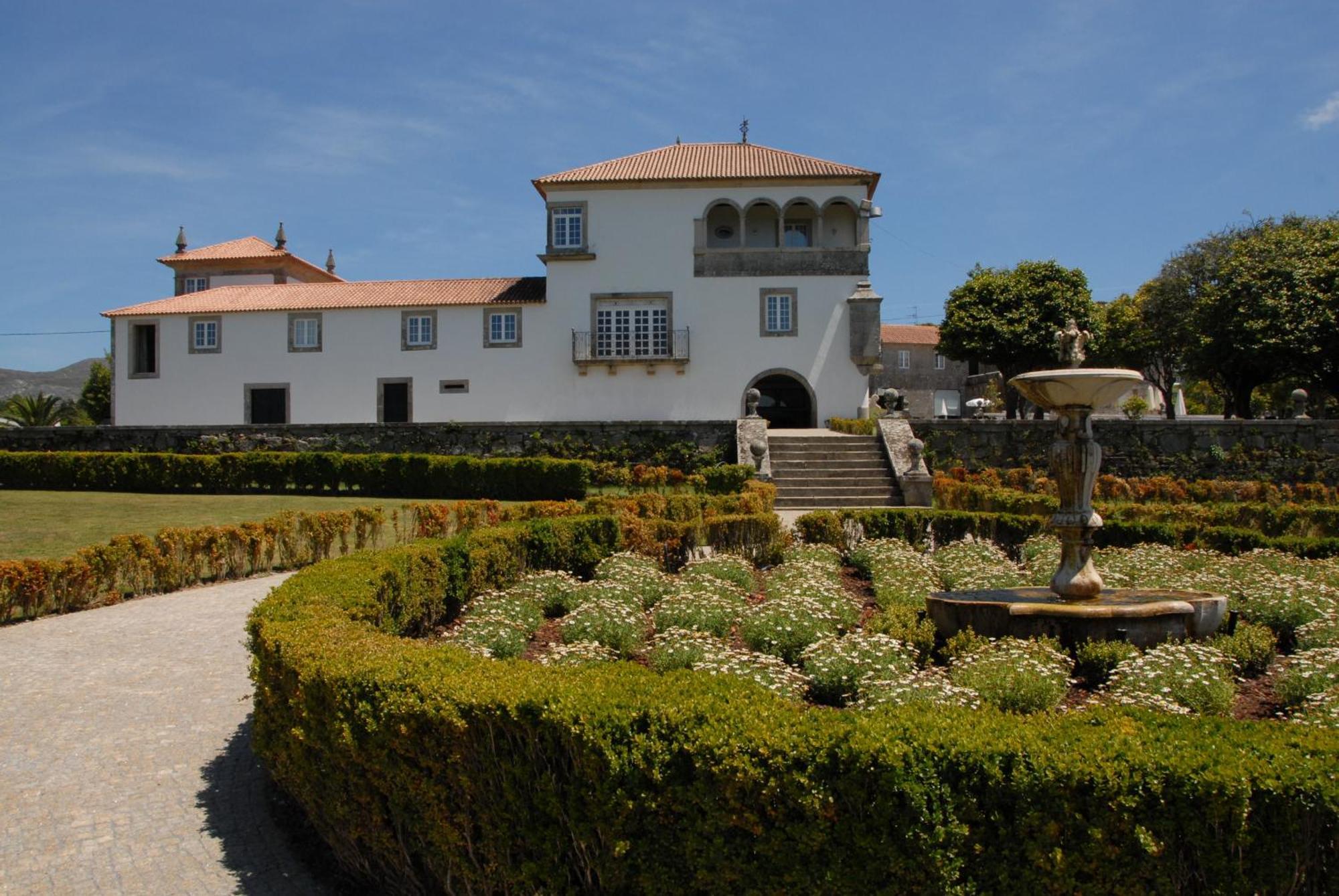 Boega Hotel Vila Nova de Cerveira Exterior photo